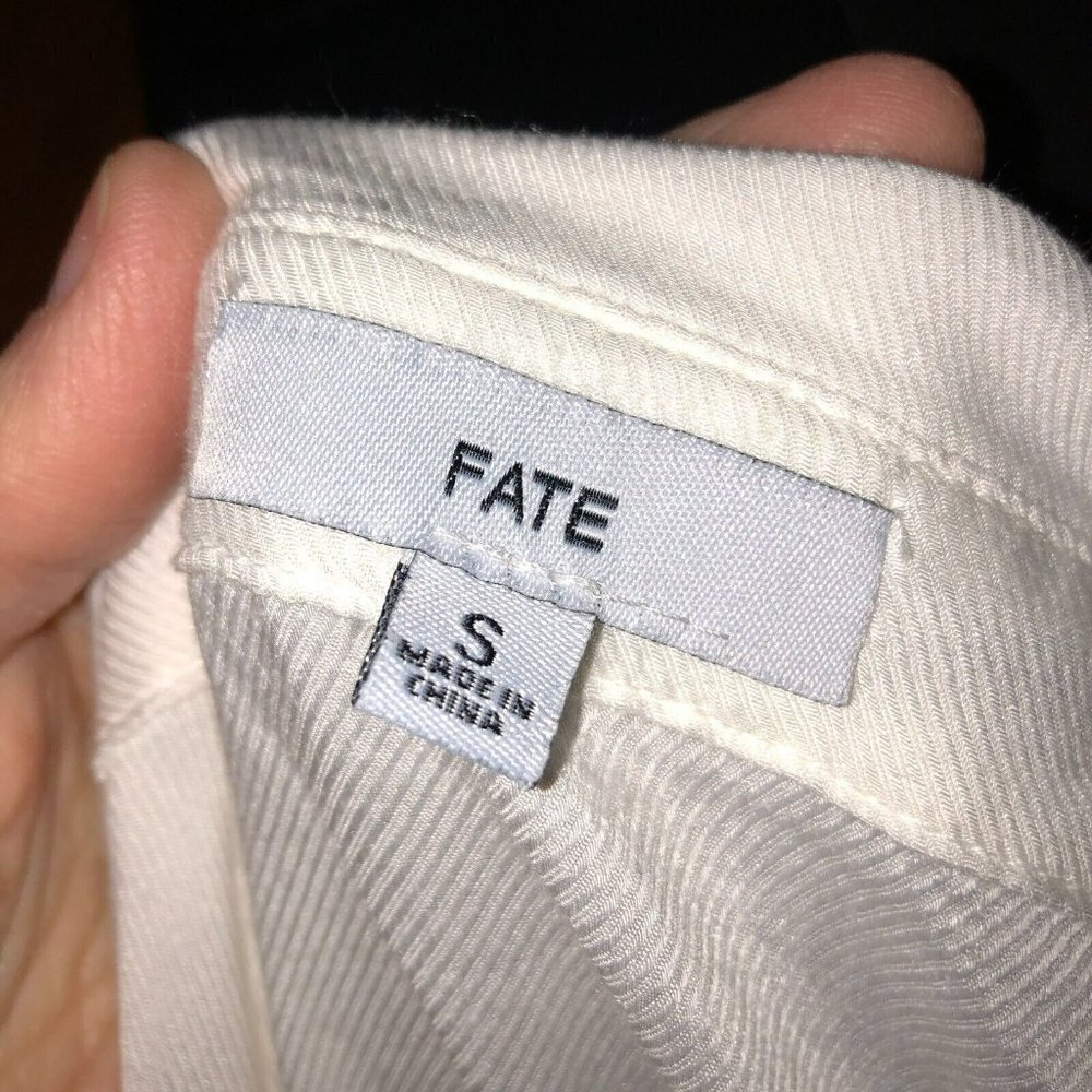 Fate Womens Small White Textured 3/4 Sleeve Button Collar Blouse Top Shirt Sz S - Picture 9 of 11